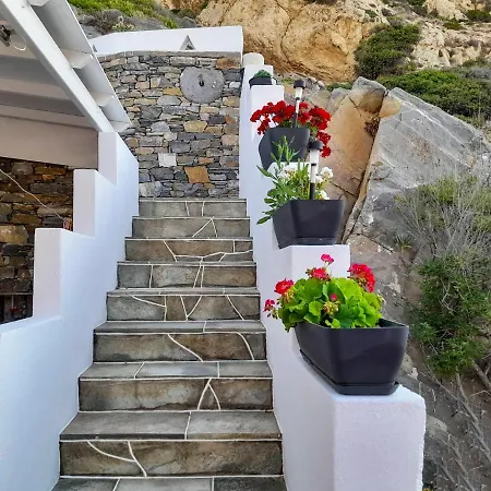 Maria * Cherronisos (Sifnos)